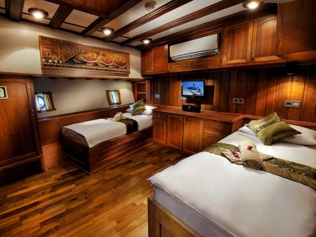 Premium Twin Cabin