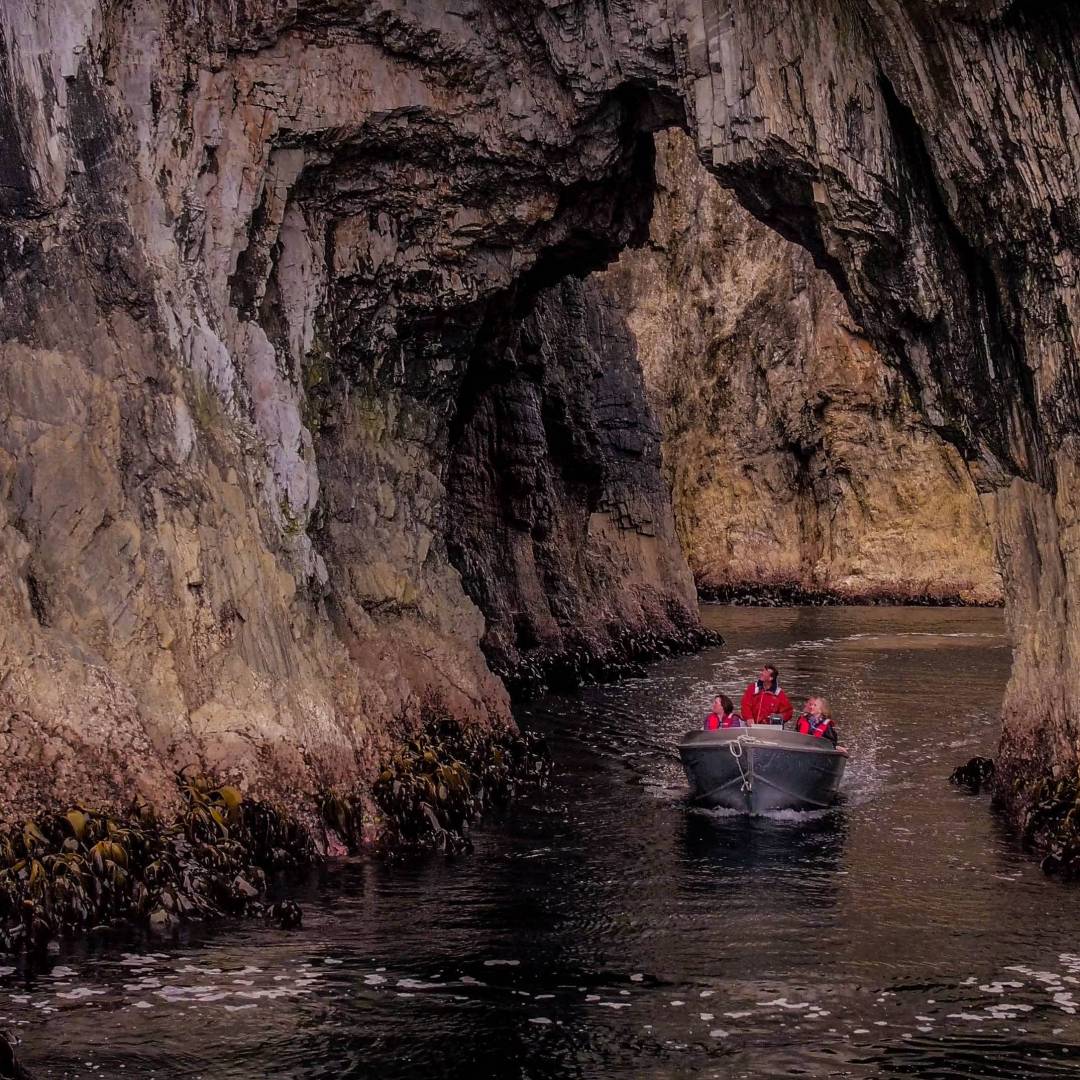 Travel through a network of sea caves