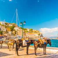 Visit the island of Hydra in Greece