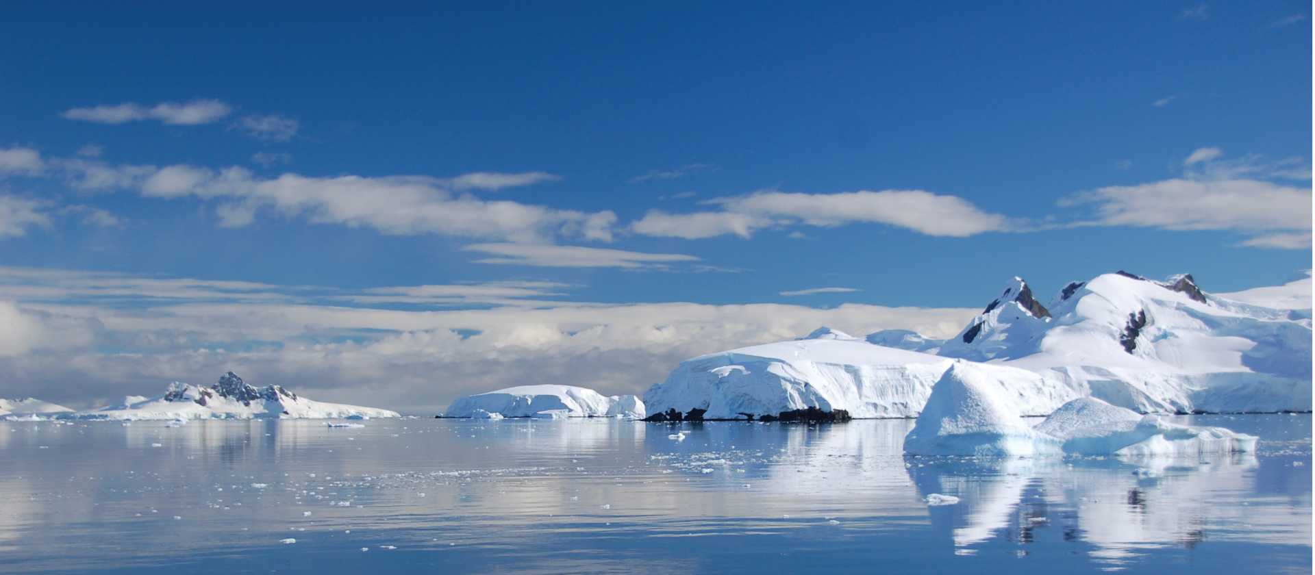 Majestic scenery abounds in the Antarctic Peninsula | Eve Ollington