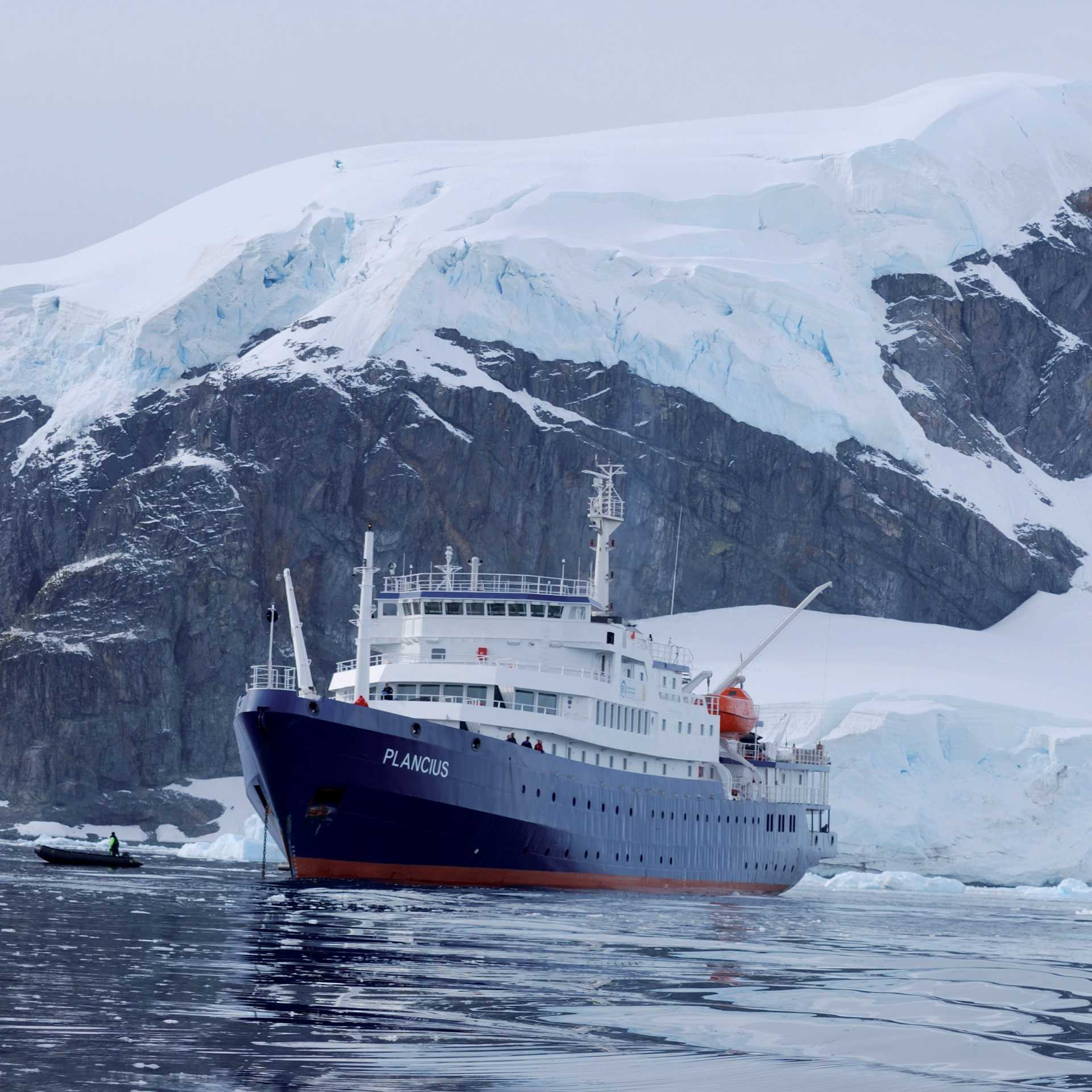 The Plancius anchors in Antarctica | Scott Pinnegar