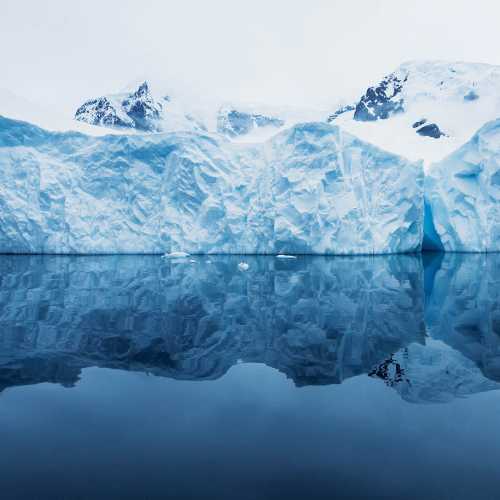 Antarctic ice cliffs