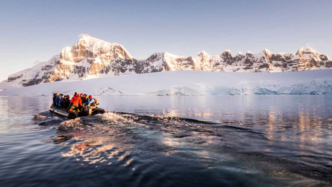 Zodiac cruising in Antarctica |  Dietmar Denger