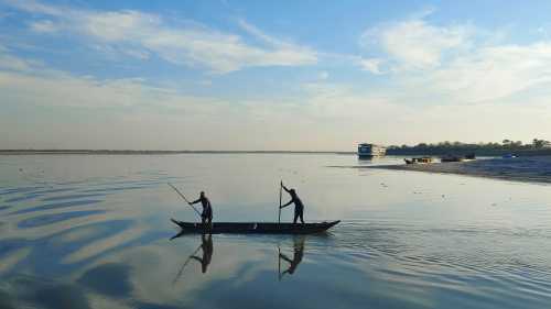 Life along the Bhramaputra River