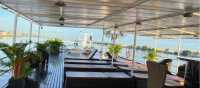 Lounge and outdoor area