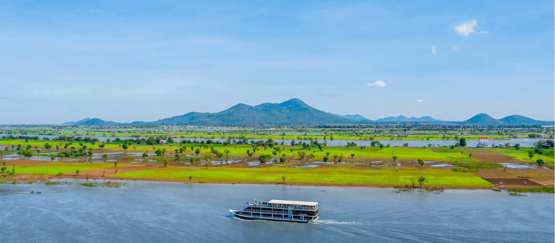 Toum Tiou 11 on the Mekong River