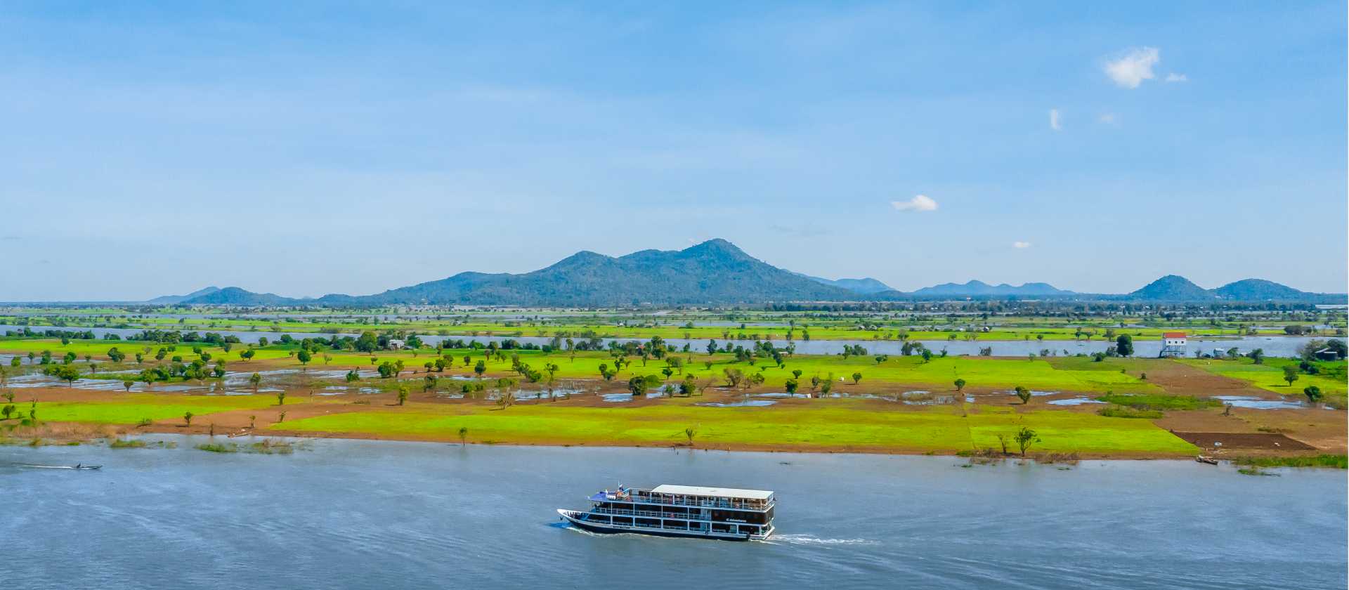 Toum Tiou 11 on the Mekong River