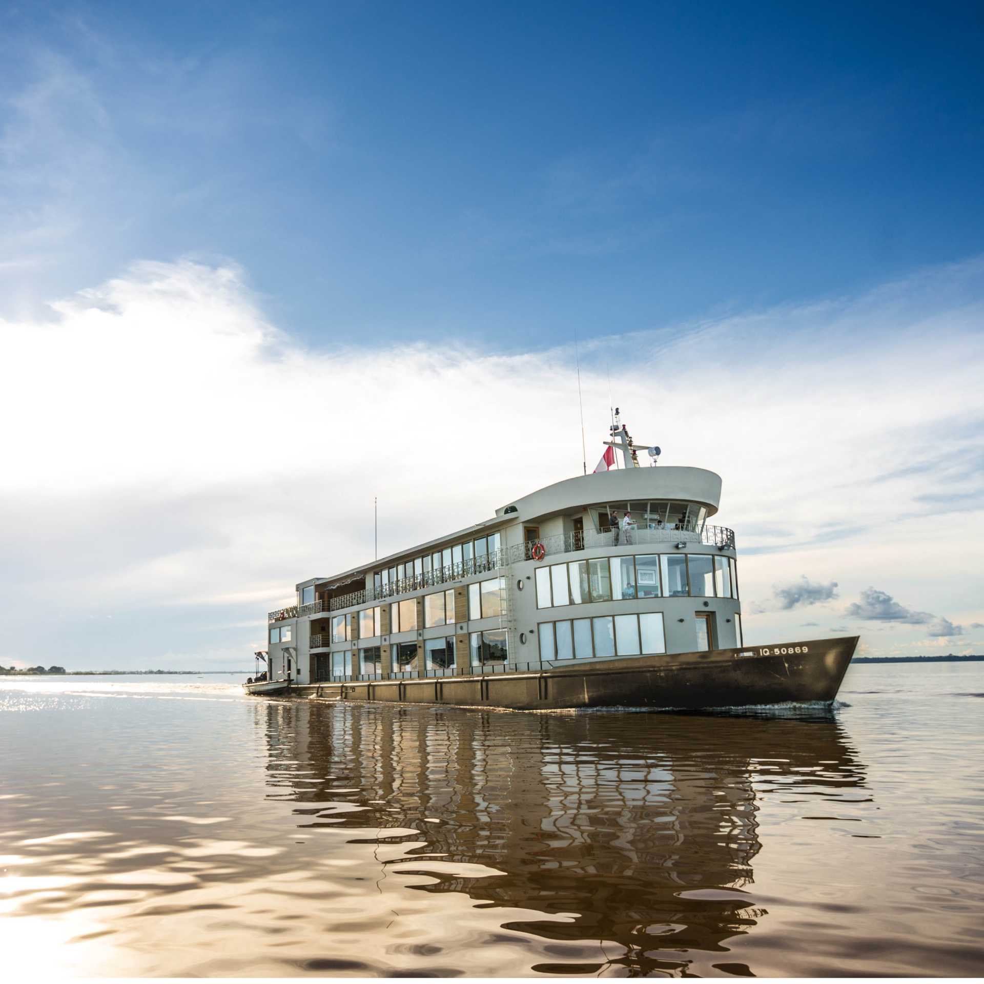 Delfin III is perfect for exploring the Peruvian Amazon in comfort