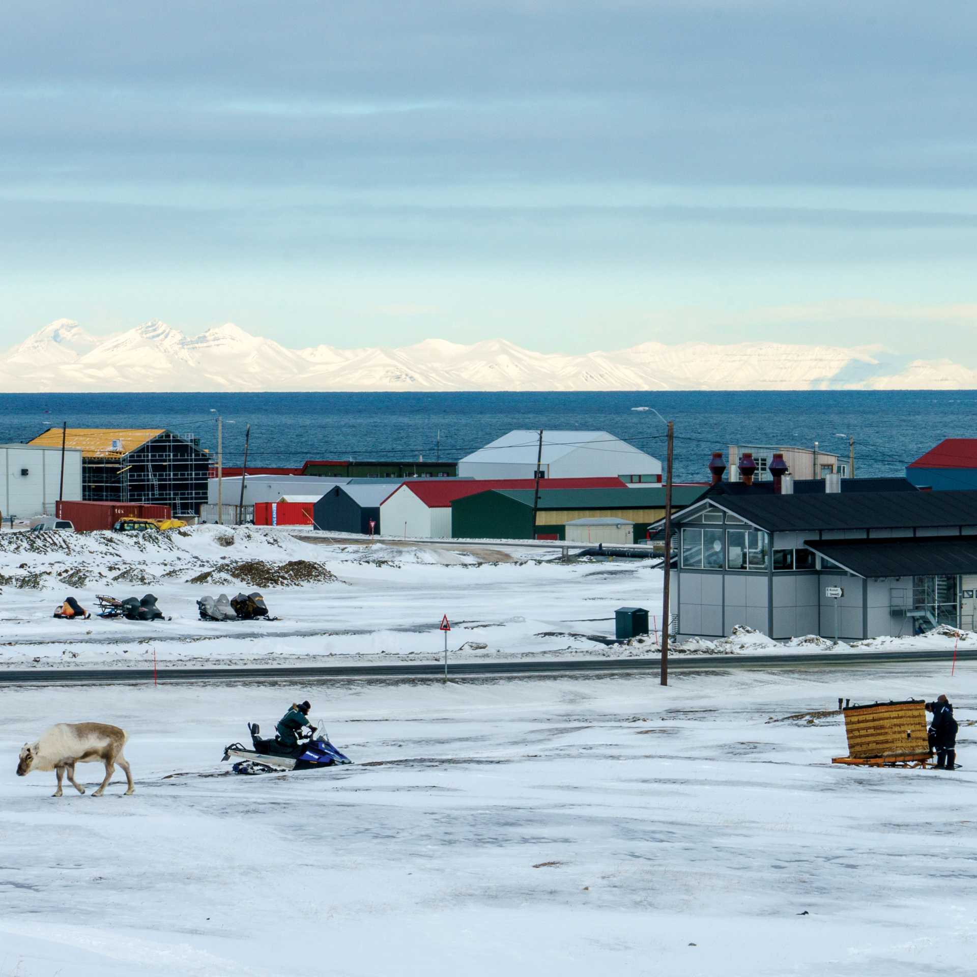 The town of Longyearbyen, Svalbard | Tessa Chan