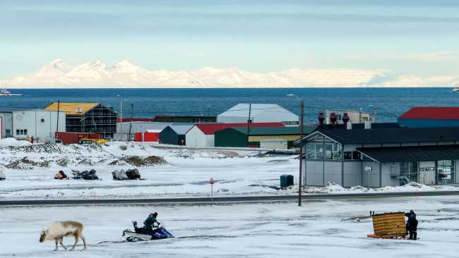 The town of Longyearbyen, Svalbard | Tessa Chan