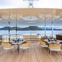 The upper deck is perfect for relaxing