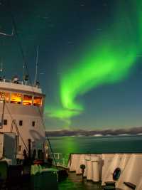 Aurora Borealis over Greenland |  Toby Story