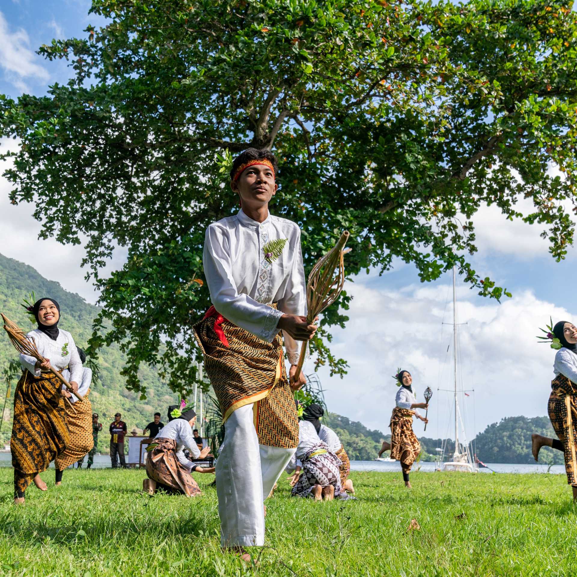 A warm welcome on Banda Neira, Indonesia | Fiona Wardle