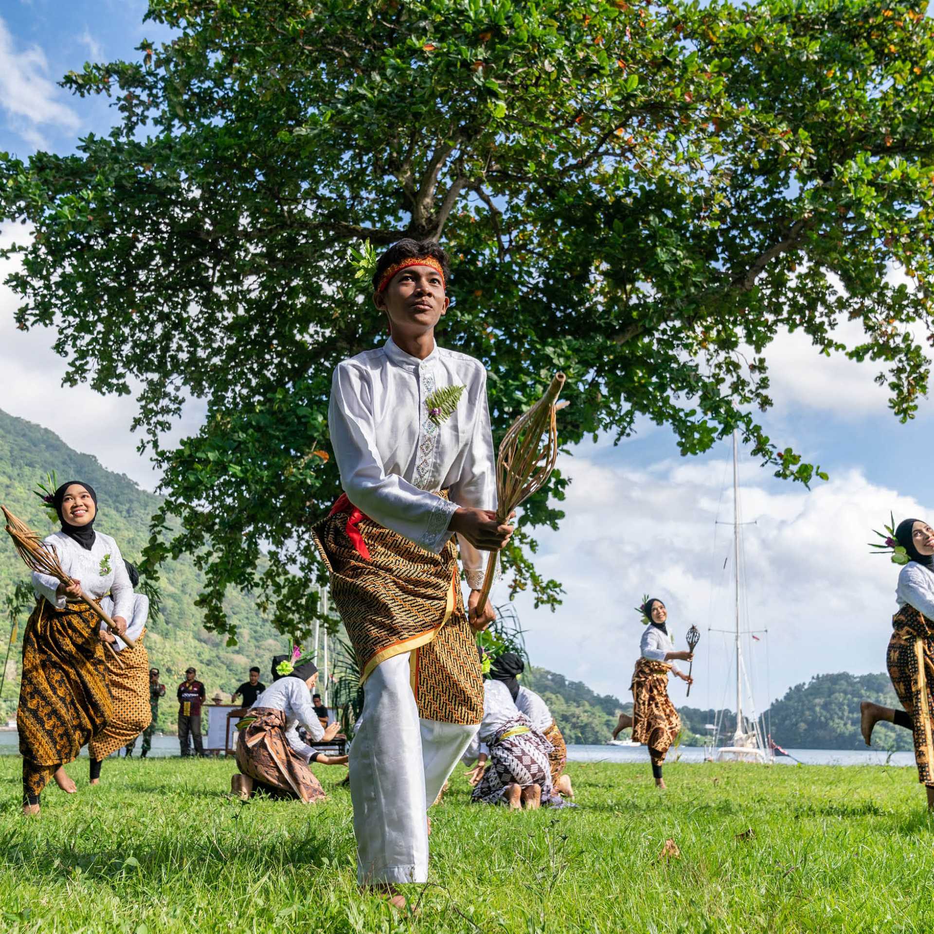 A warm welcome on Banda Neira, Indonesia | Fiona Wardle