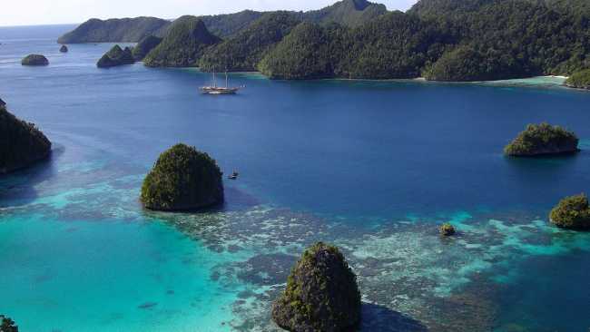 Wayag Islands, Raja Ampat | Issac Wilson