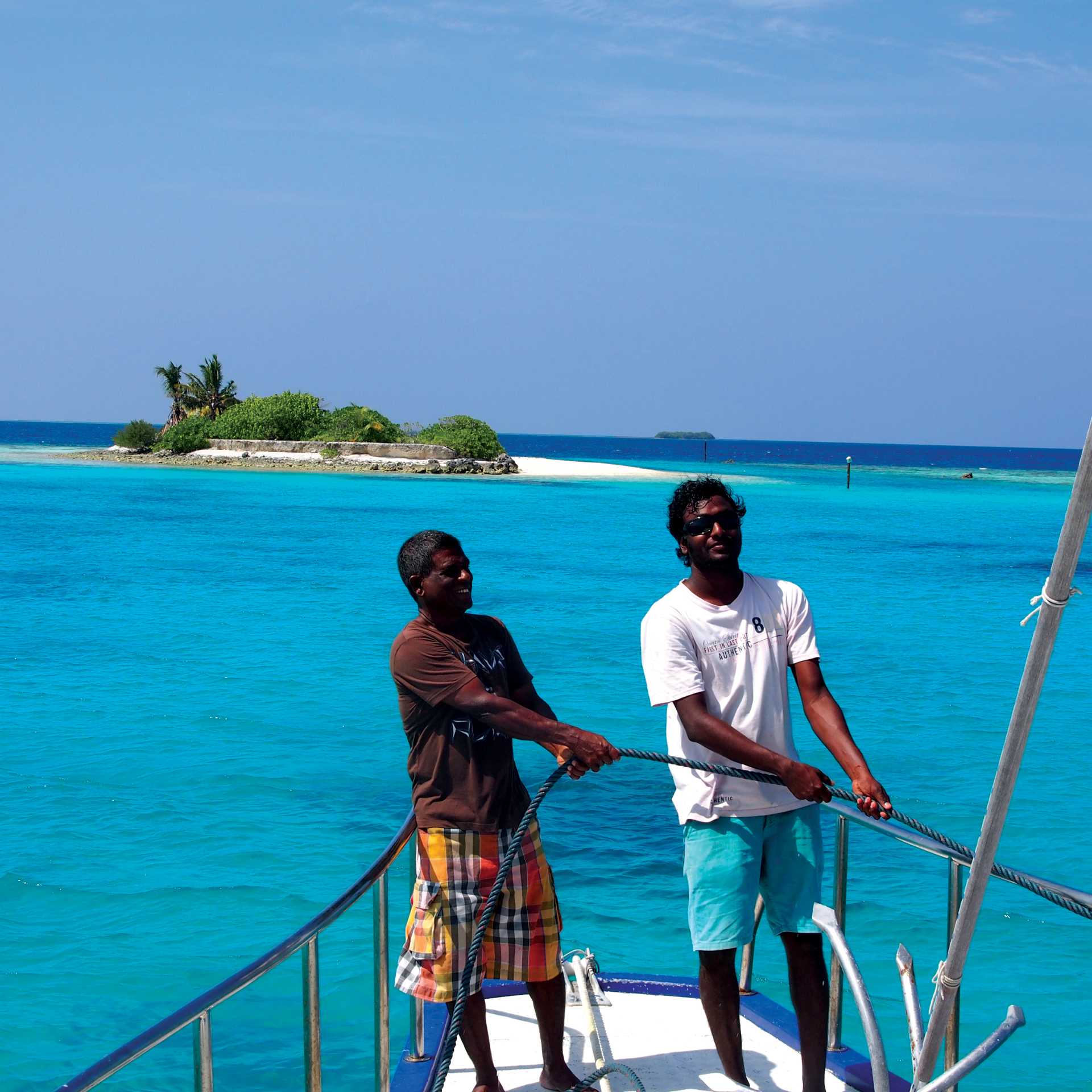 Sailing towards the lovely Waagali | Deb Wilkinson