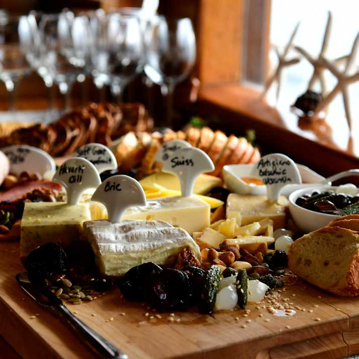 Artisan cheeses, cured meats and accompaniments