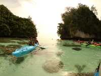 Paddling turqoise waters in Palau |  Mac