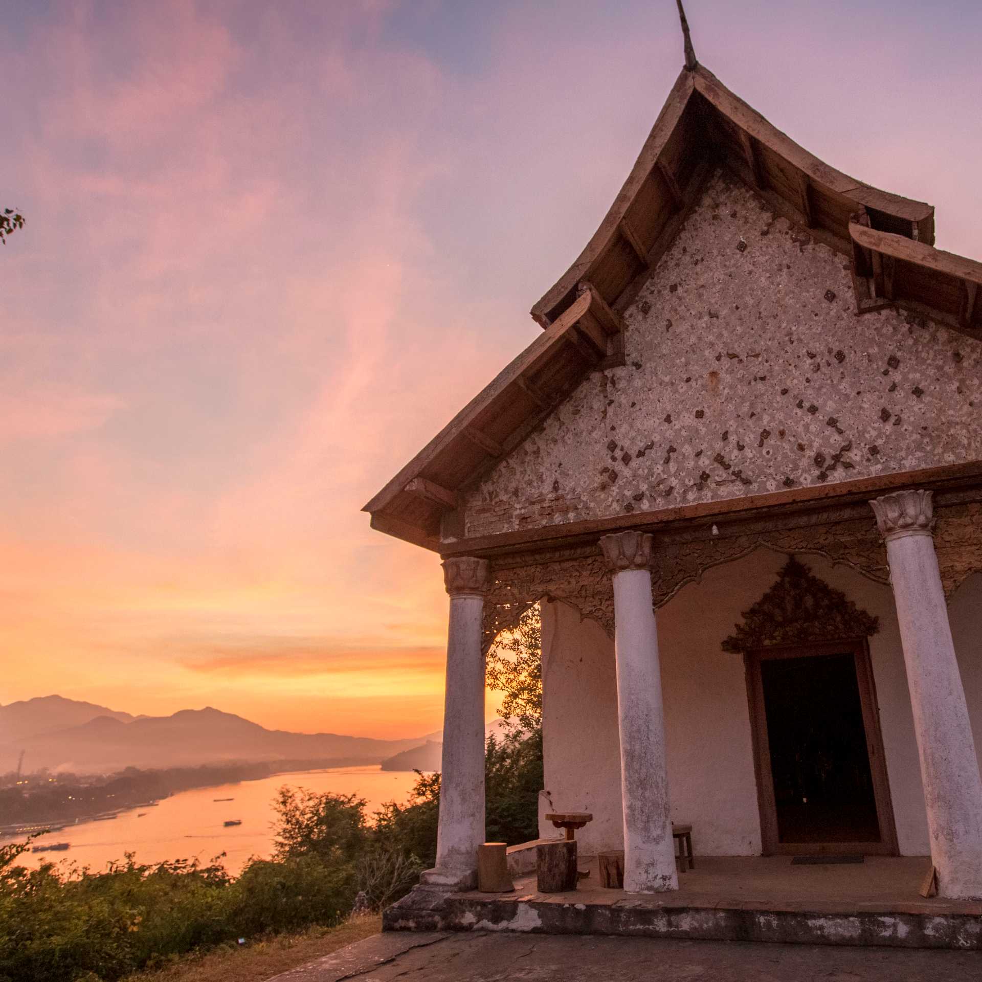 Wat Chomphet, Laos