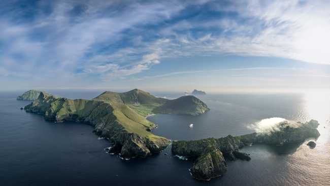 Aerial view of the St Kilda archipelago | Piet van den Bemd