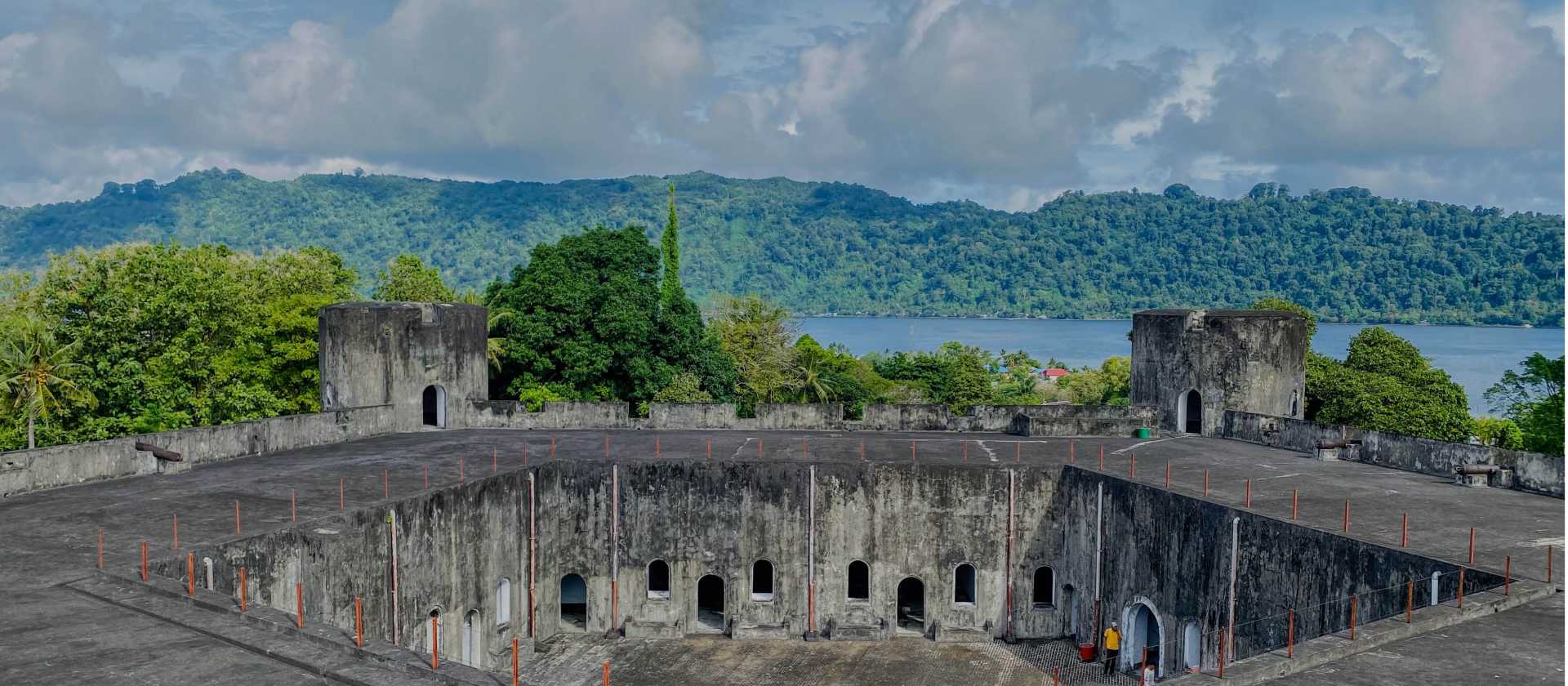Fort Belgica, Banda Neira