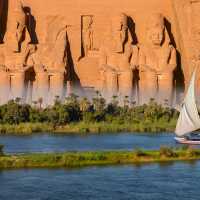 Sailing past the the temples at Abu Simbel