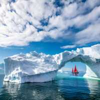 Elsi at sail in West Greenland