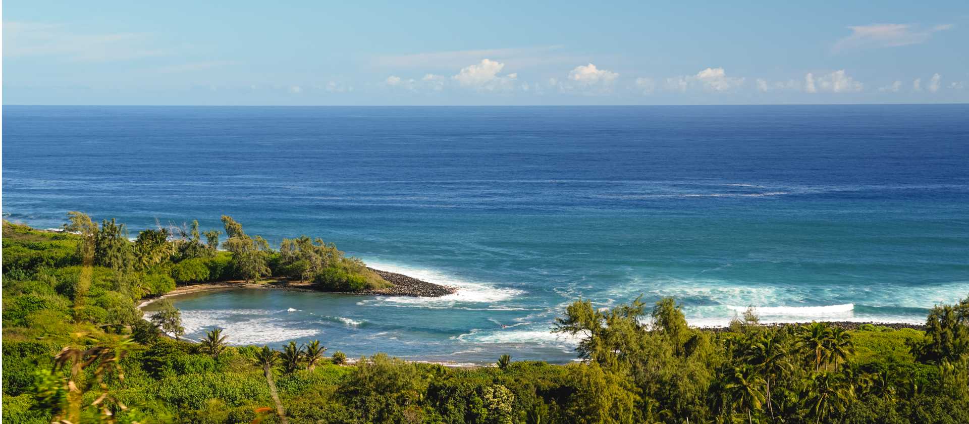 The picturesque Halawa Valley
