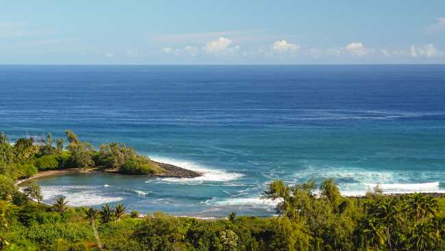 The picturesque Halawa Valley