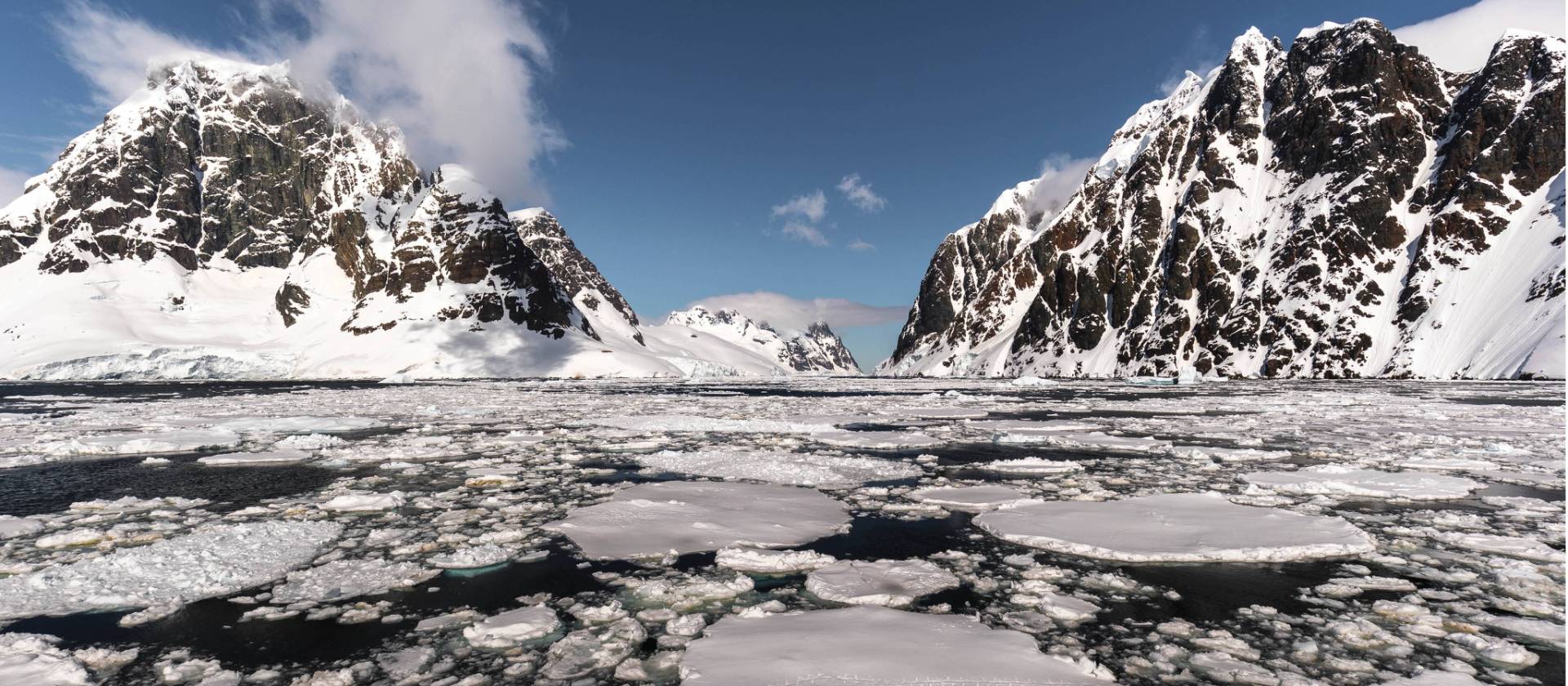 Ice fills the Lemaire Channel | Richard I'Anson