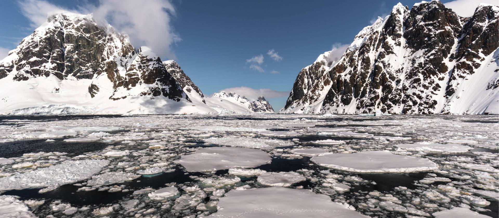 Ice fills the Lemaire Channel | Richard I'Anson