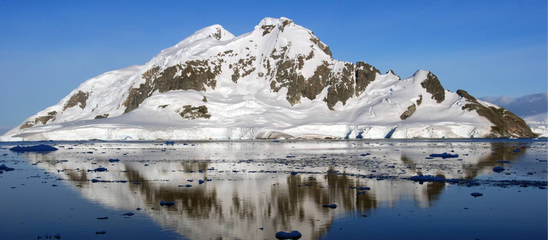 Majestic scenery abounds in the Antarctic Peninsula | Eve Ollington