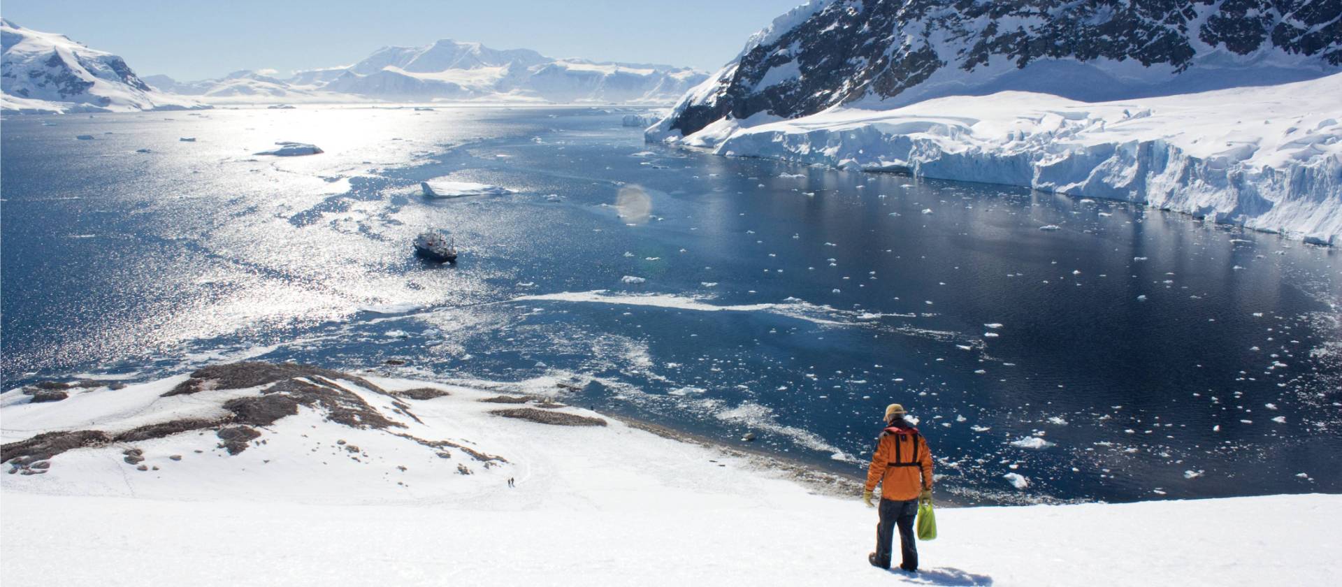 Vast proportions of the Antarctic peninsula | Learna Cale