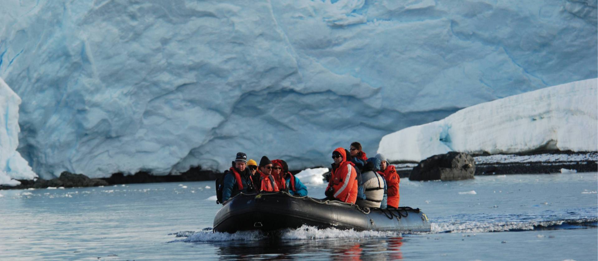 Zodiac cruising in the Antarctic | Eve Ollington