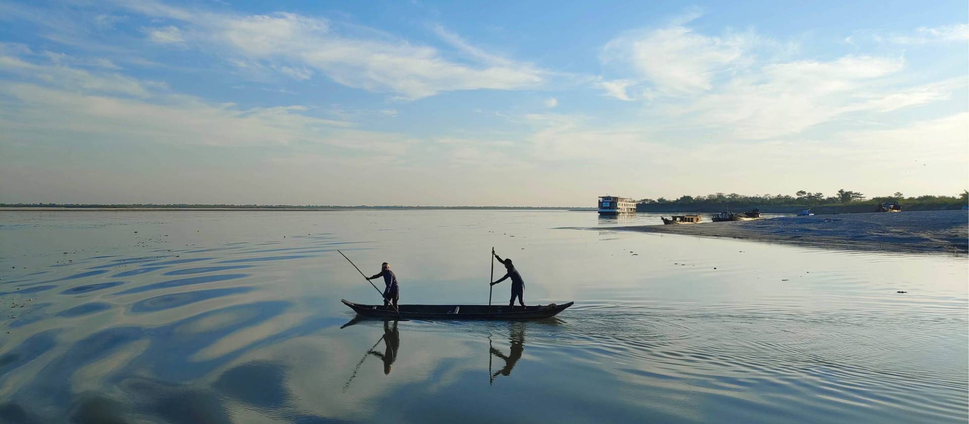 Life along the Bhramaputra River