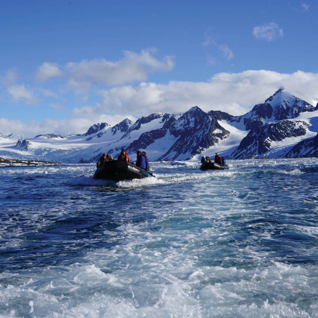 A perfect day for a zodiac cruise | Gesine Cheung