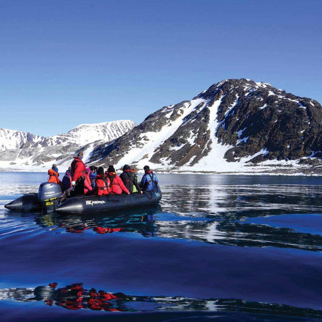 Exploring the Arctic wilderness on zodiacs | Gesine Cheung