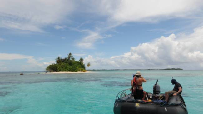 The azure waters of Melanesia | Aaron Russ