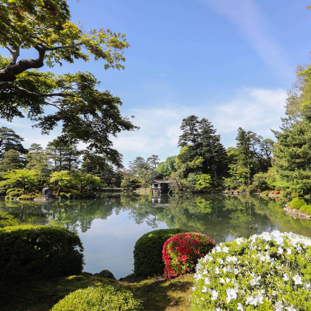 Kenrokuen Garden in Kanazawa | Cathy Finch