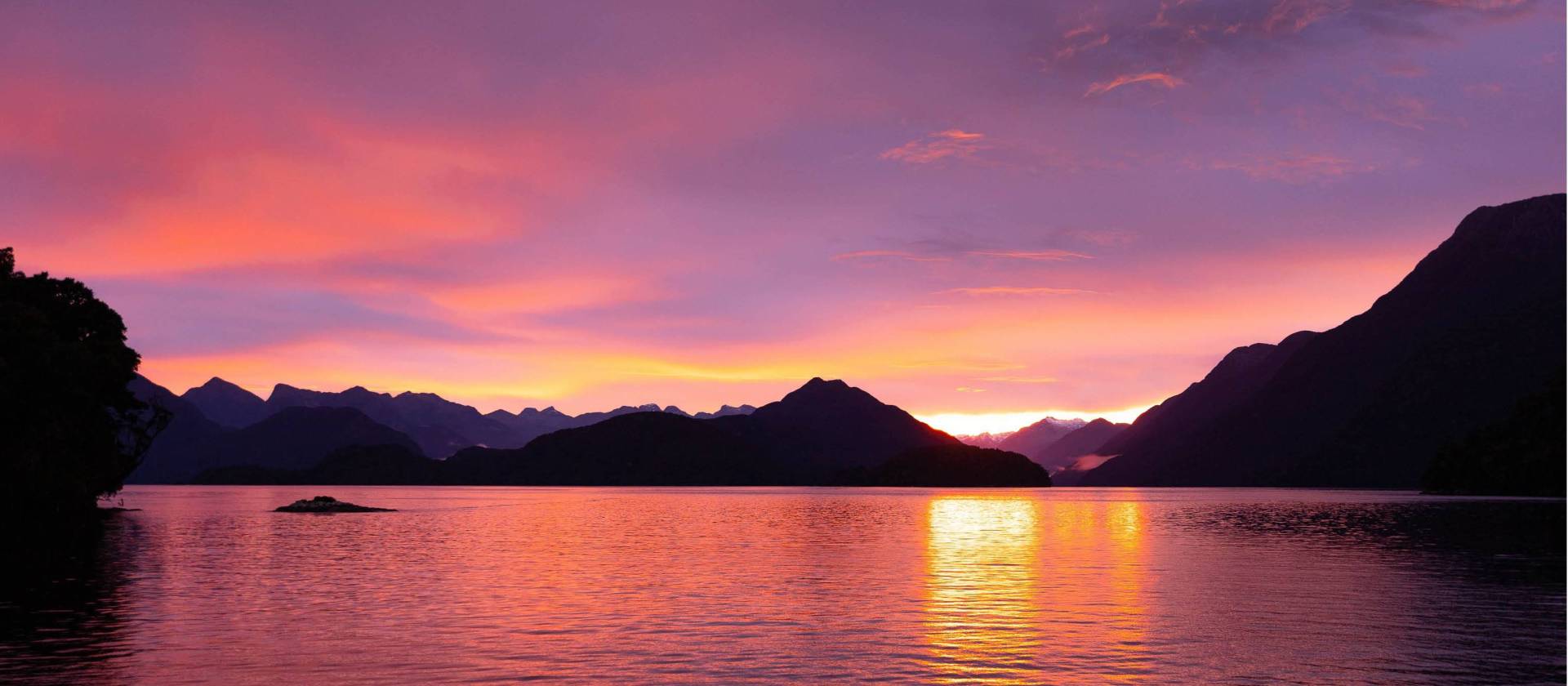 A magnificent Fiordland sunset | M Crouch