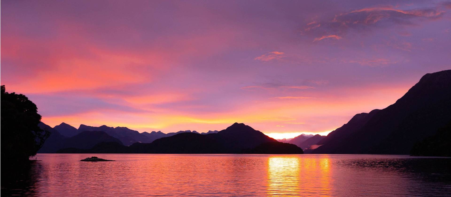 A magnificent Fiordland sunset | M Crouch