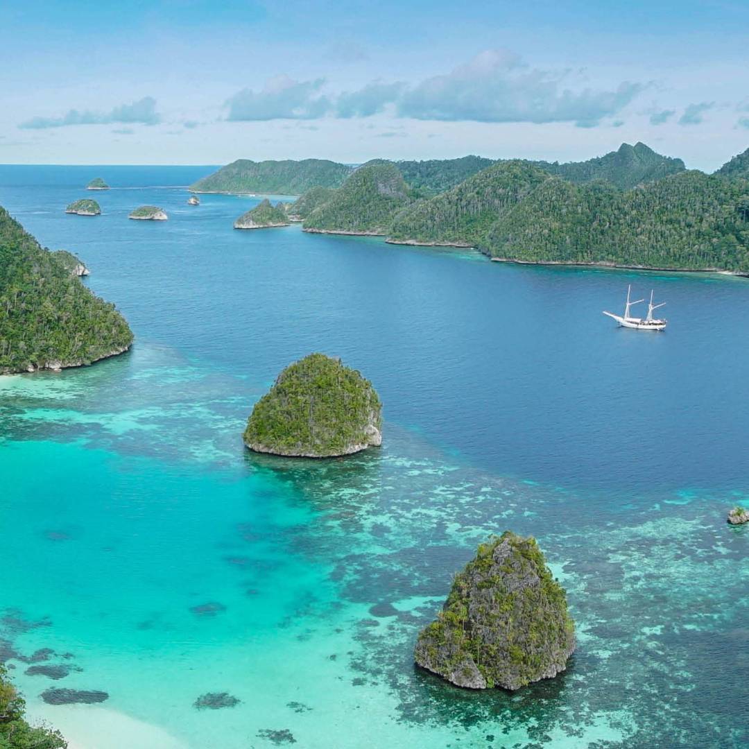 Spectacular Wayag Island in Raja Ampat