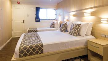 Triple cabin 2 on the upper deck of Solaris